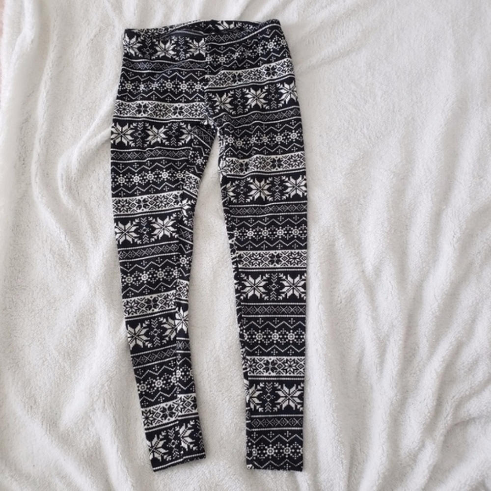NWOT Faded Glory Black and White Leggings size S